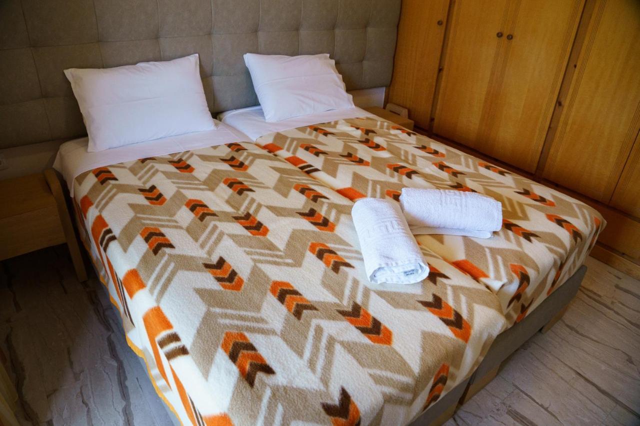 Zotos Rooms Парга Экстерьер фото