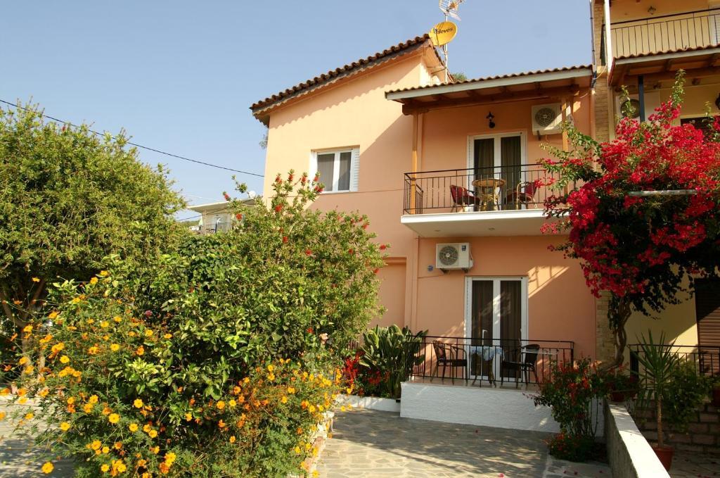 Zotos Rooms Парга Экстерьер фото
