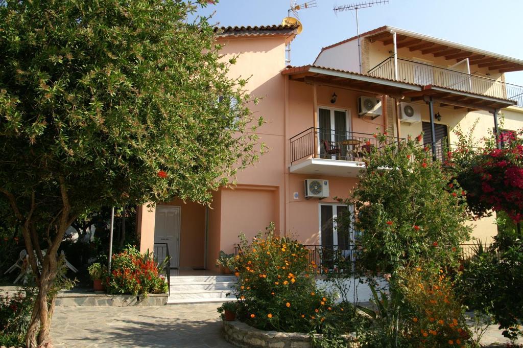Zotos Rooms Парга Экстерьер фото